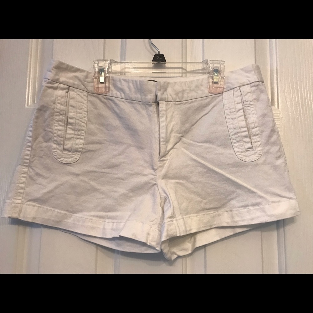 Gap white shorts